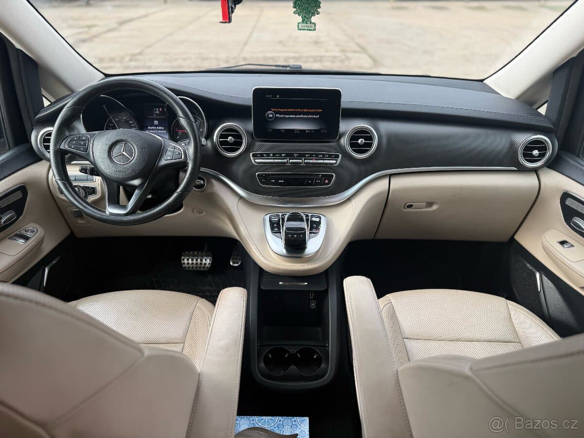 2019 Mercedes-Benz OSTATNÍ - 11