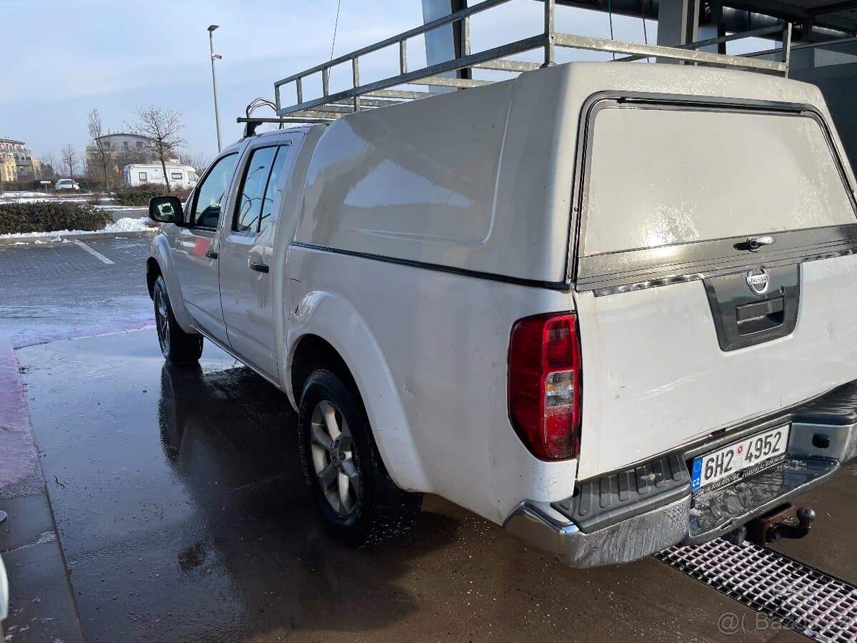 2015 Nissan NAVARA - 11