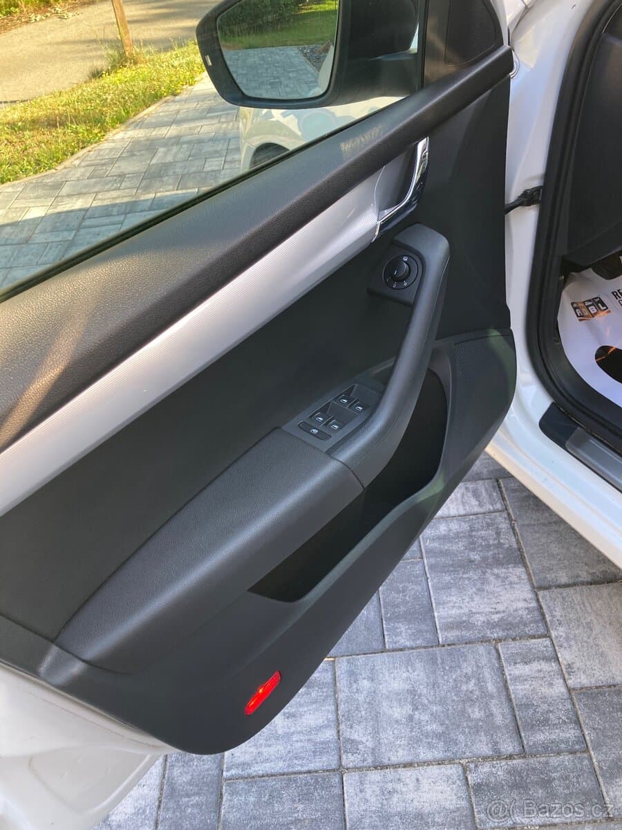 2013 Škoda OCTAVIA - 11