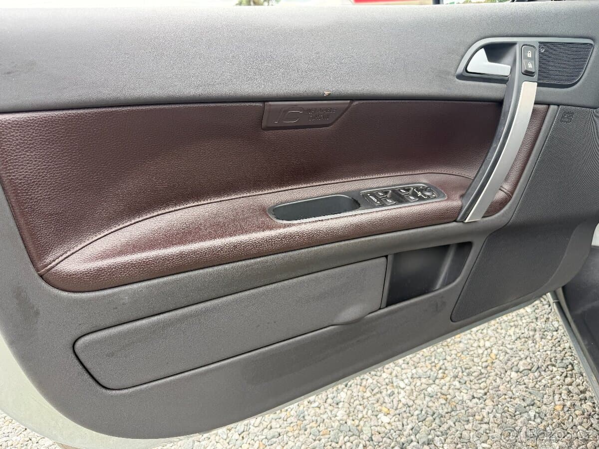 2007 Volvo C70 - 11