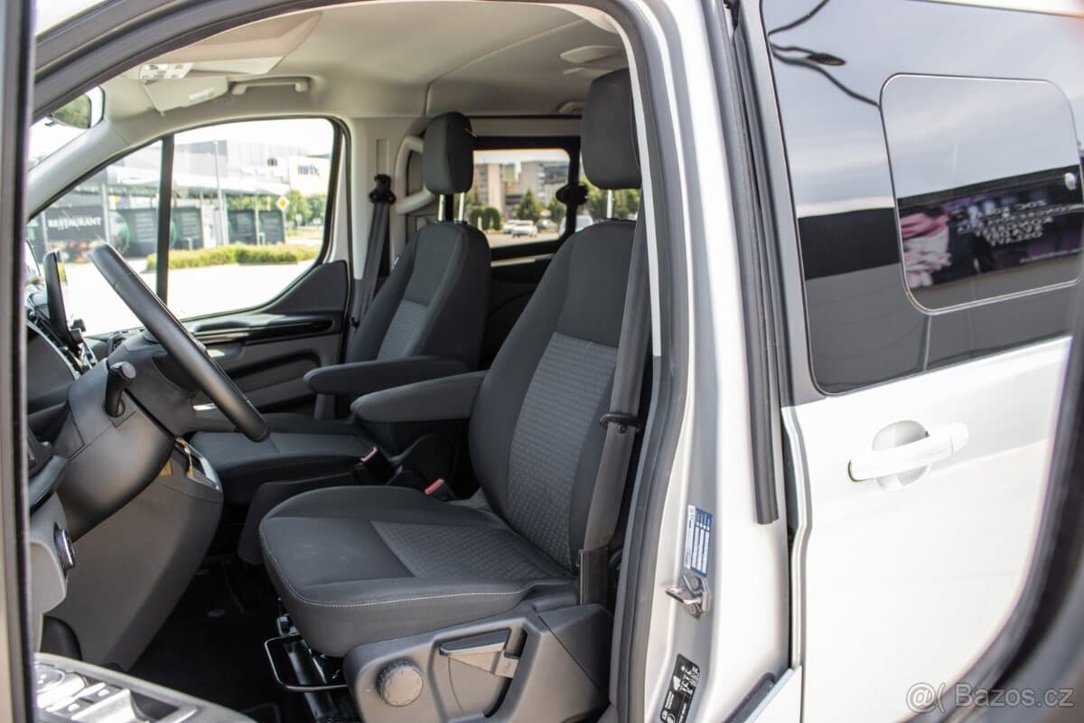 2023 Ford TOURNEO - 11