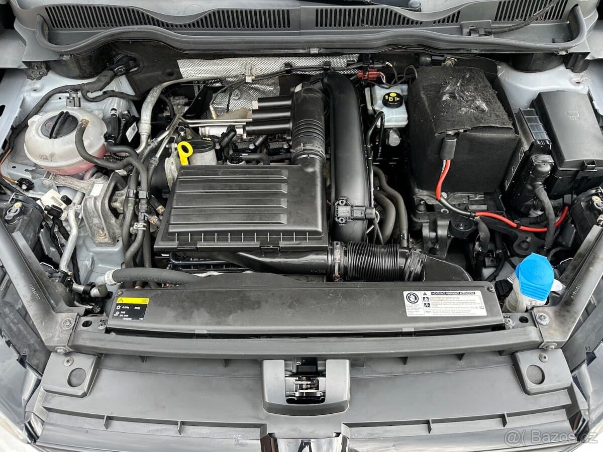 2015 Volkswagen GOLF - 11