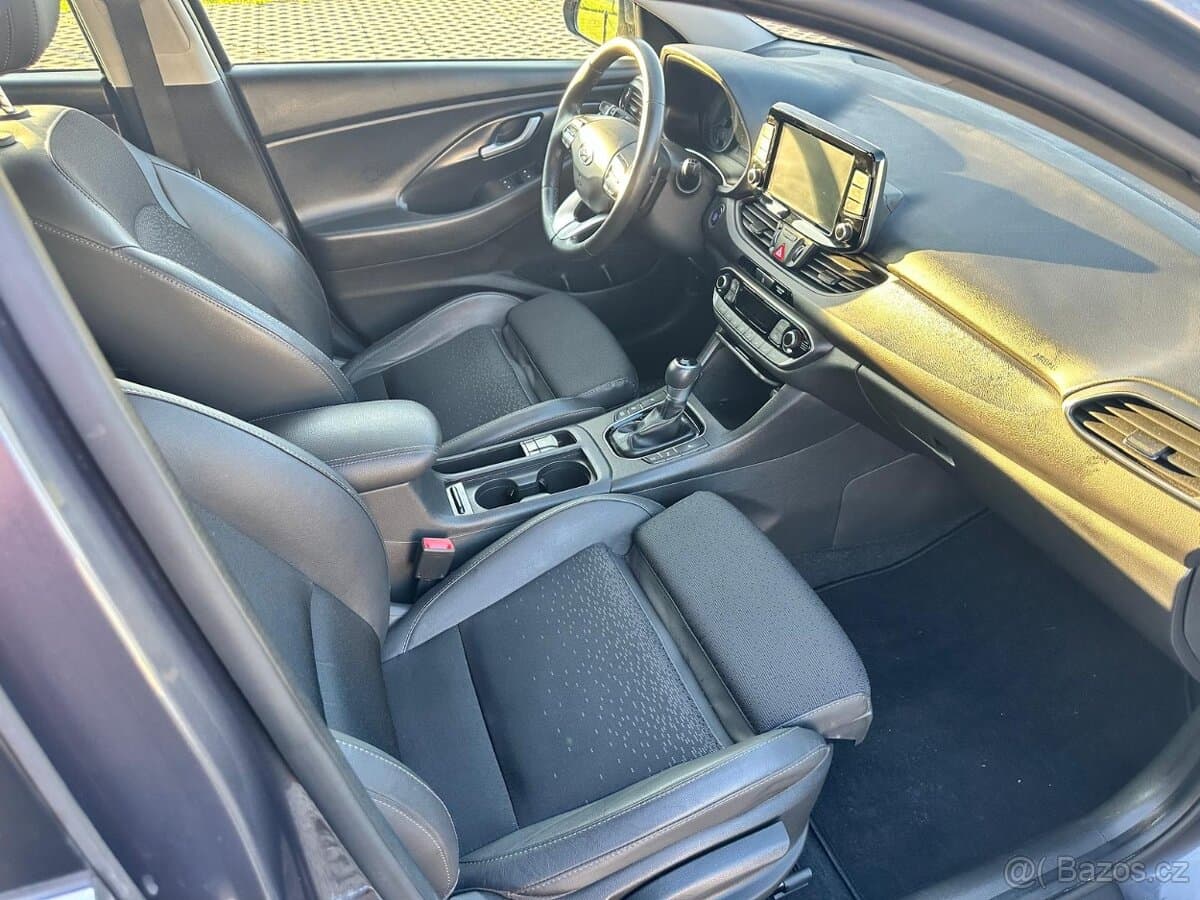 2019 Hyundai i30 - 11