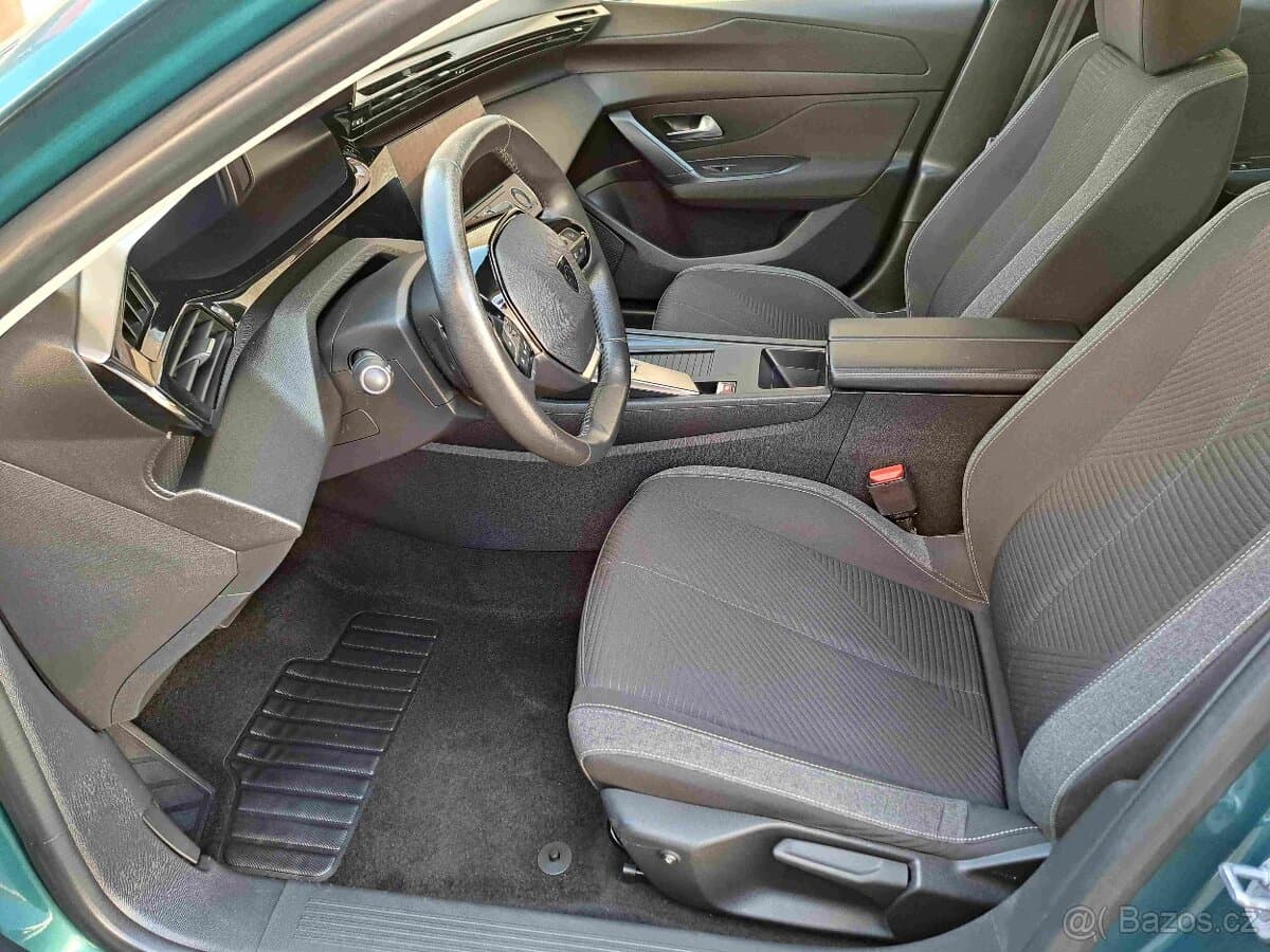2023 Peugeot 308 - 11