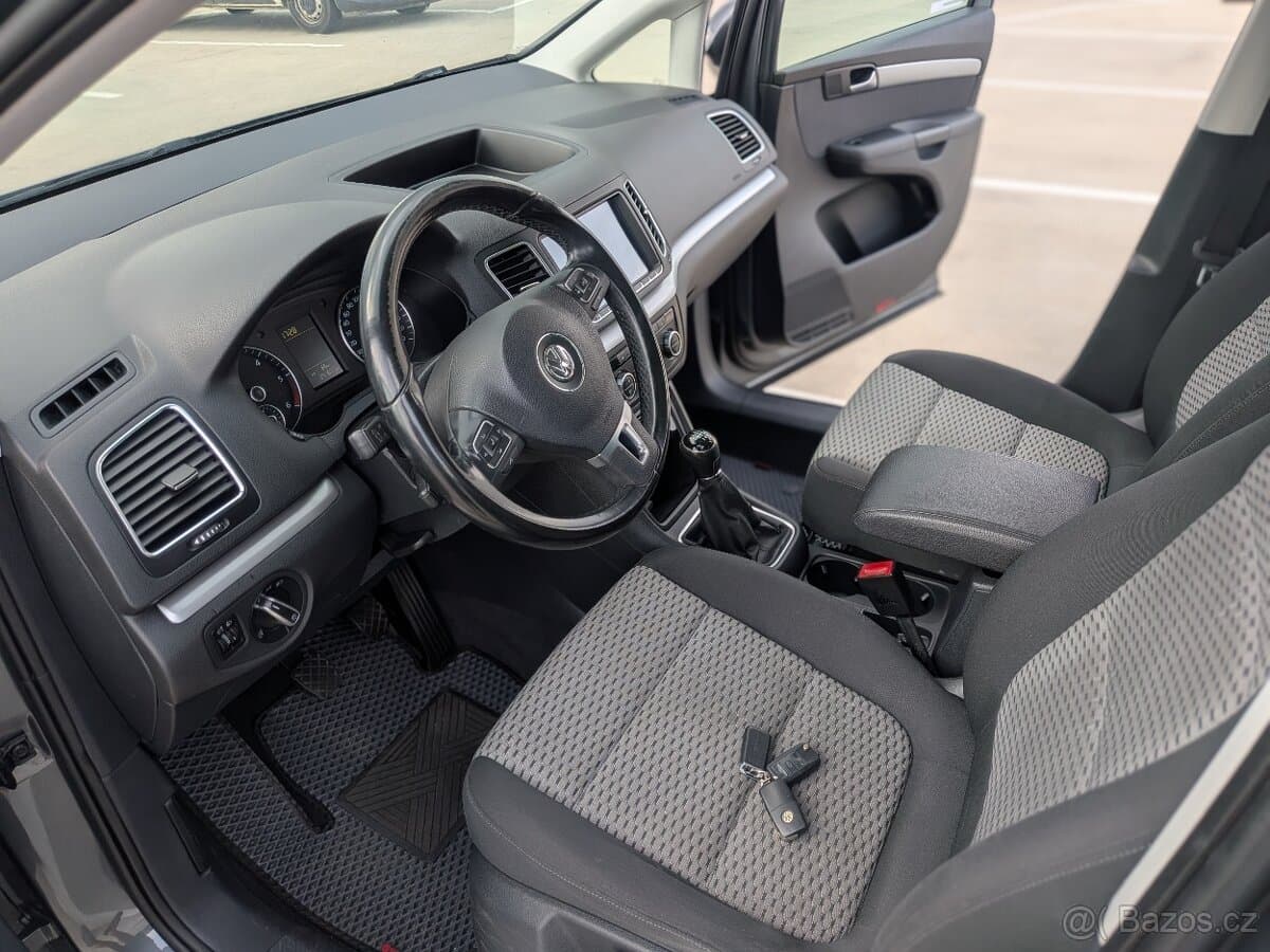 2012 Volkswagen SHARAN - 11