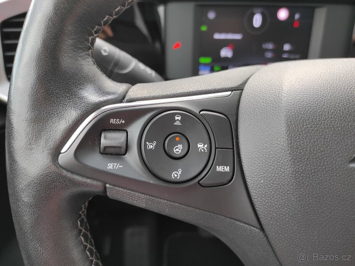 2022 Opel MOKKA - 11