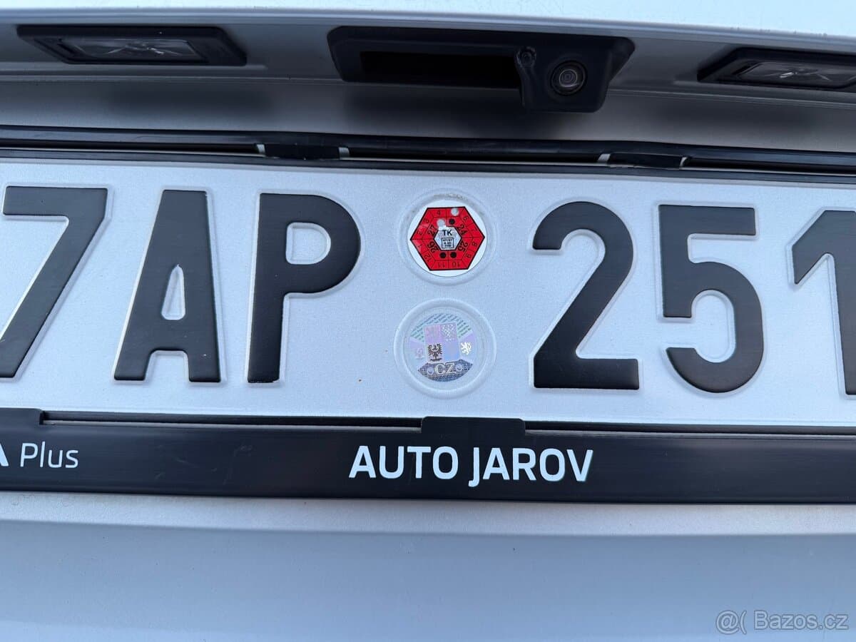 2019 Škoda SUPERB - 11