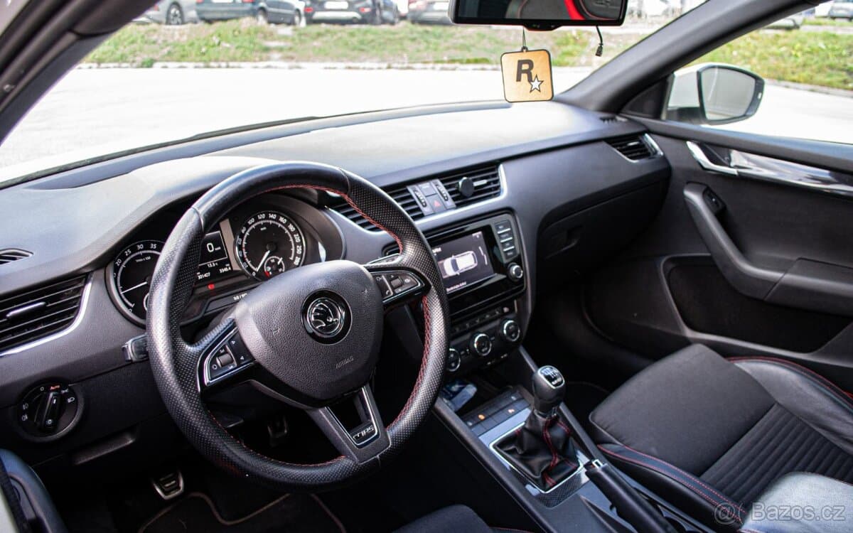 2014 Škoda OCTAVIA - 11
