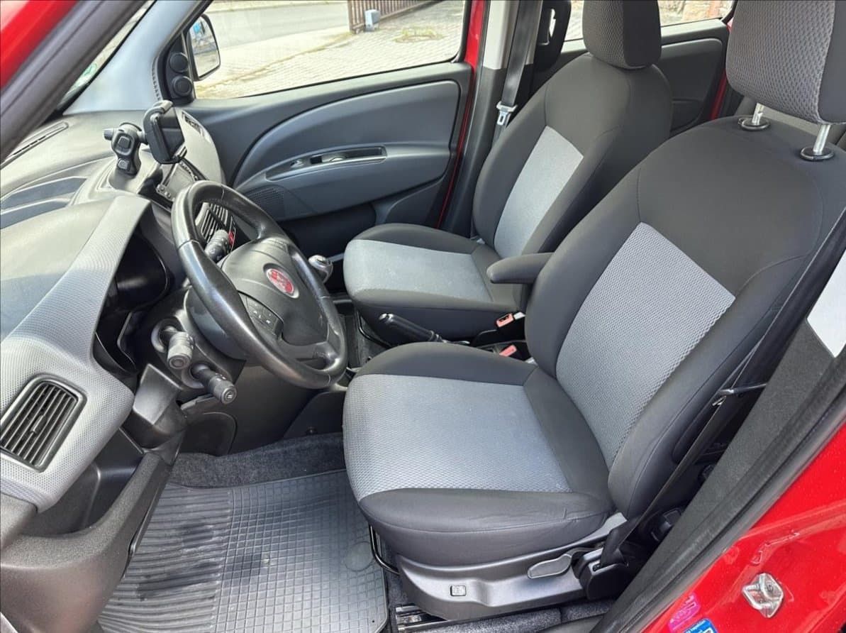 2013 Fiat DOBLO - 11