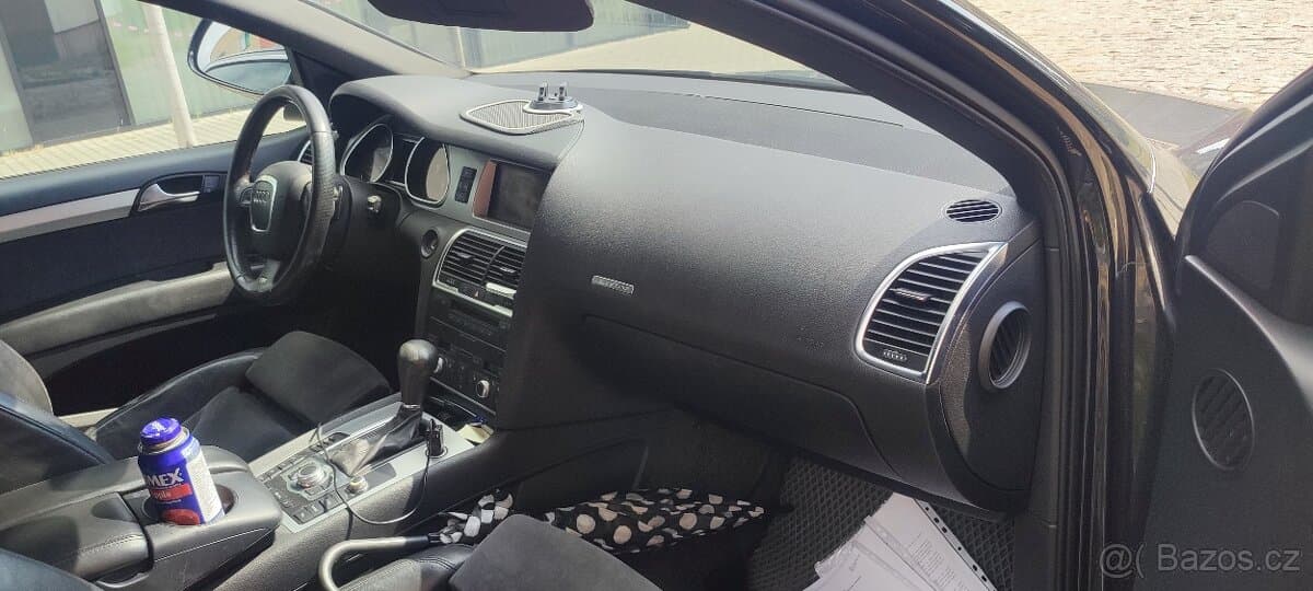 Audi Q7 - 11
