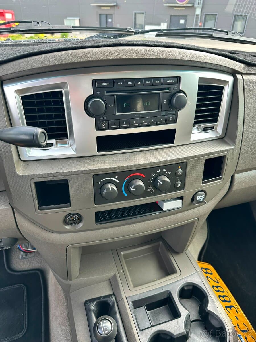 2007 Dodge RAM - 11