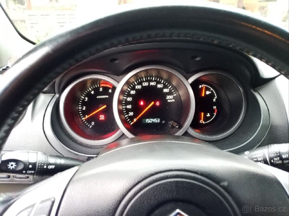 Suzuki GRAND - 11