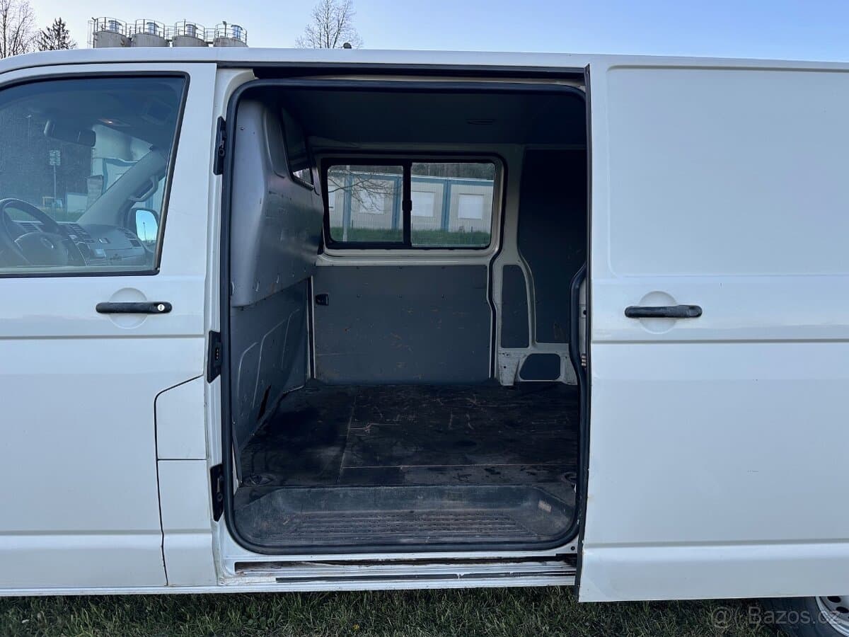 2004 Volkswagen TRANSPORTER - 11