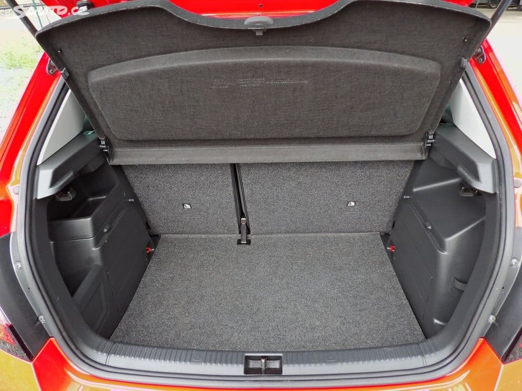 2016 Škoda FABIA - 11