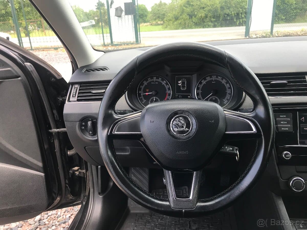 2019 Škoda OCTAVIA - 11