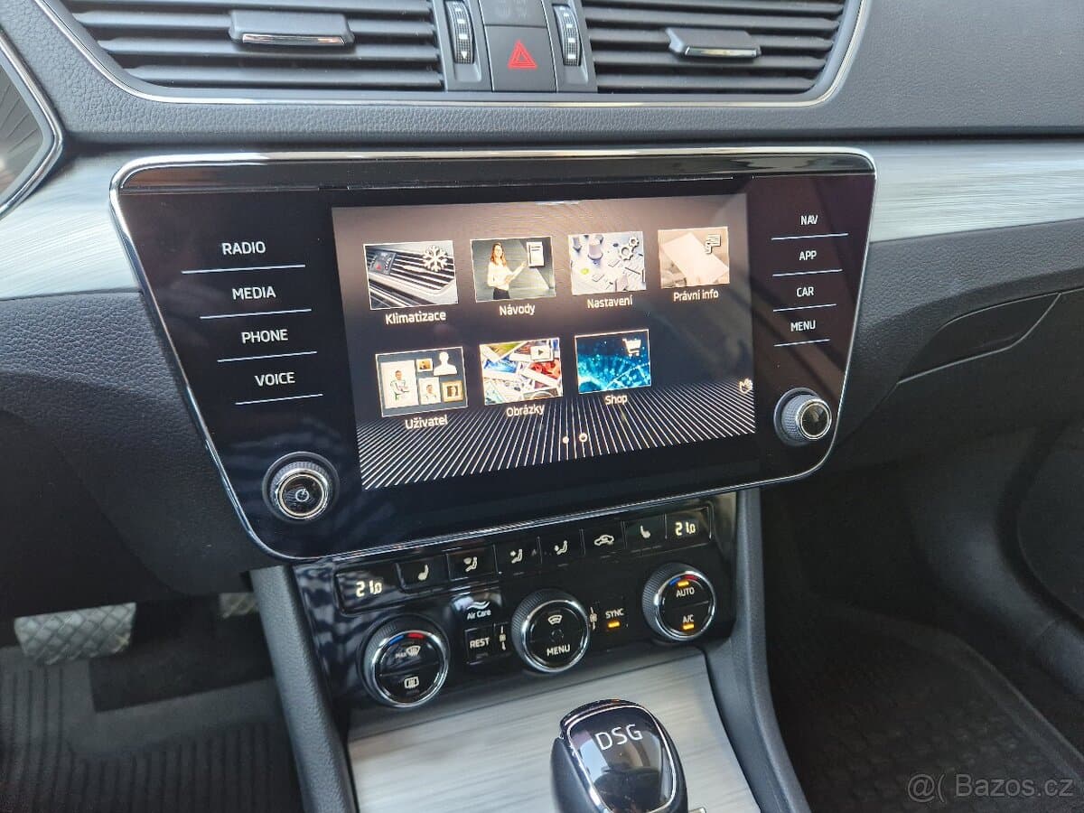 2022 Škoda SUPERB - 11