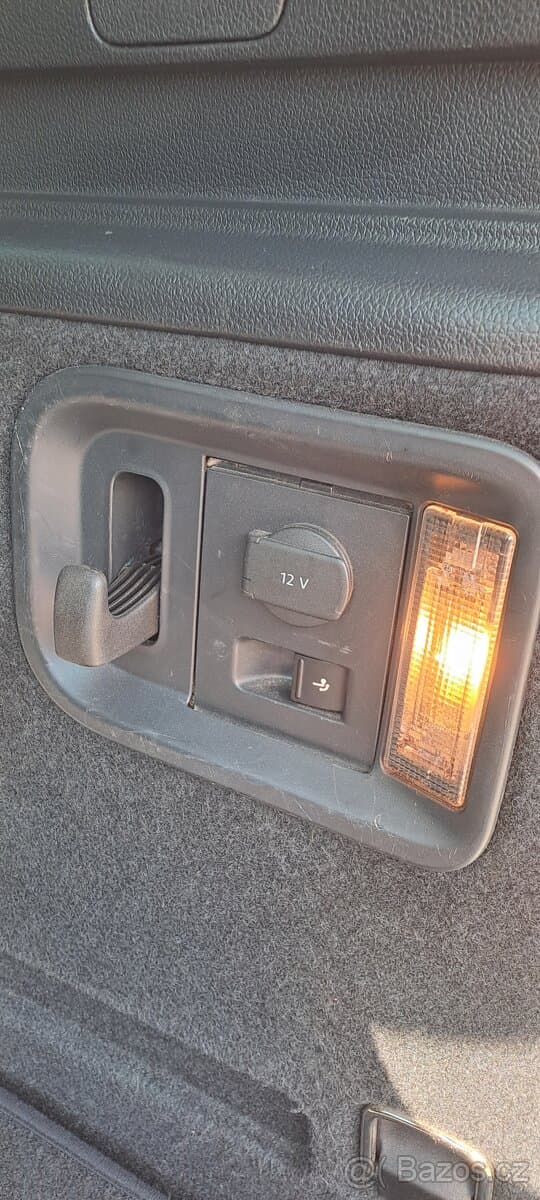 Volkswagen SHARAN - 11