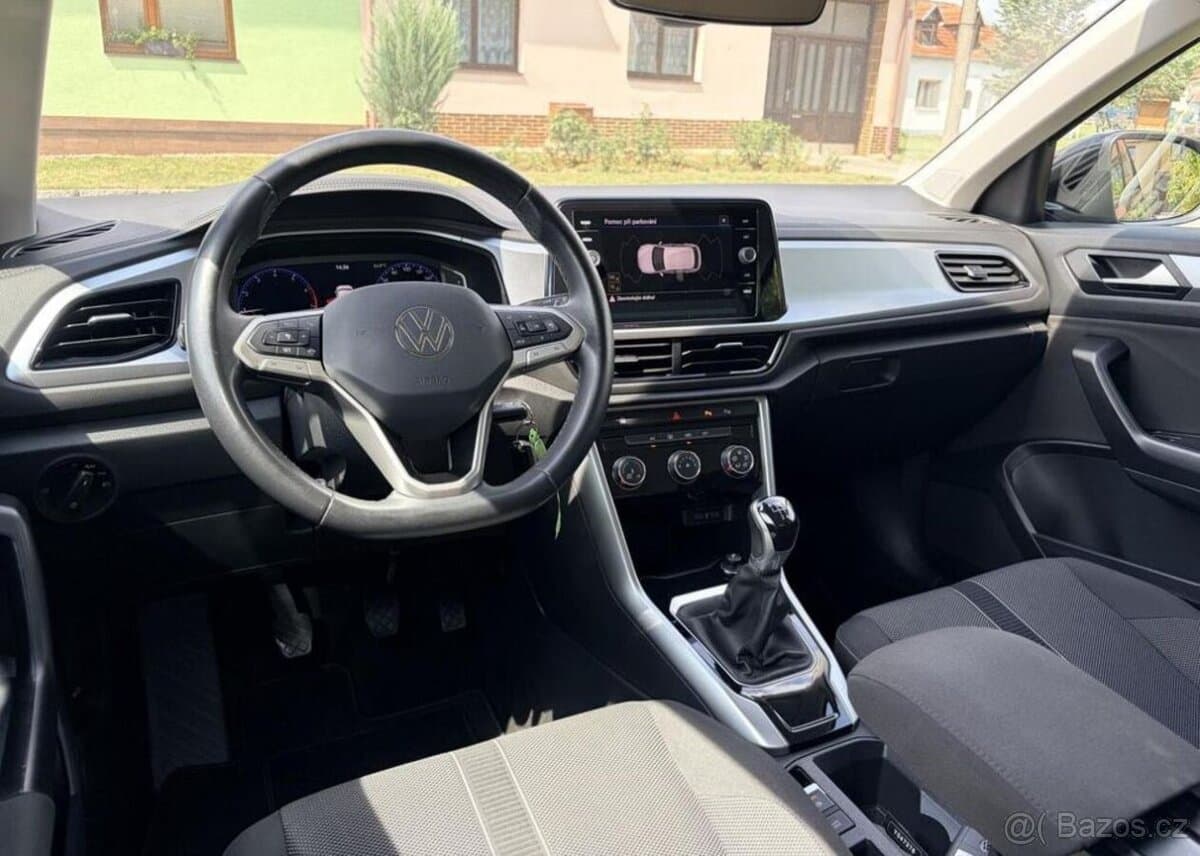 2022 Volkswagen T-ROC - 11
