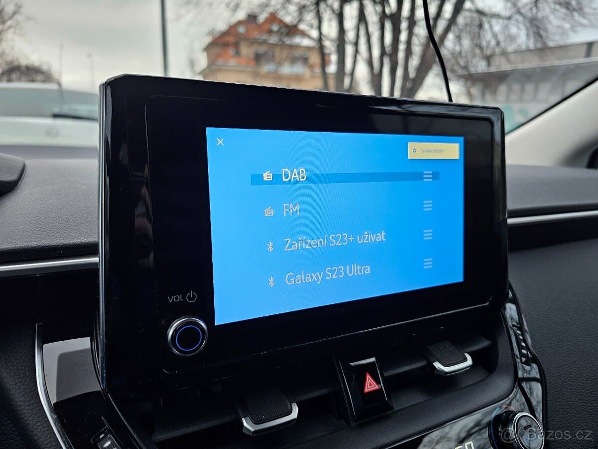 2023 Toyota COROLLA - 11