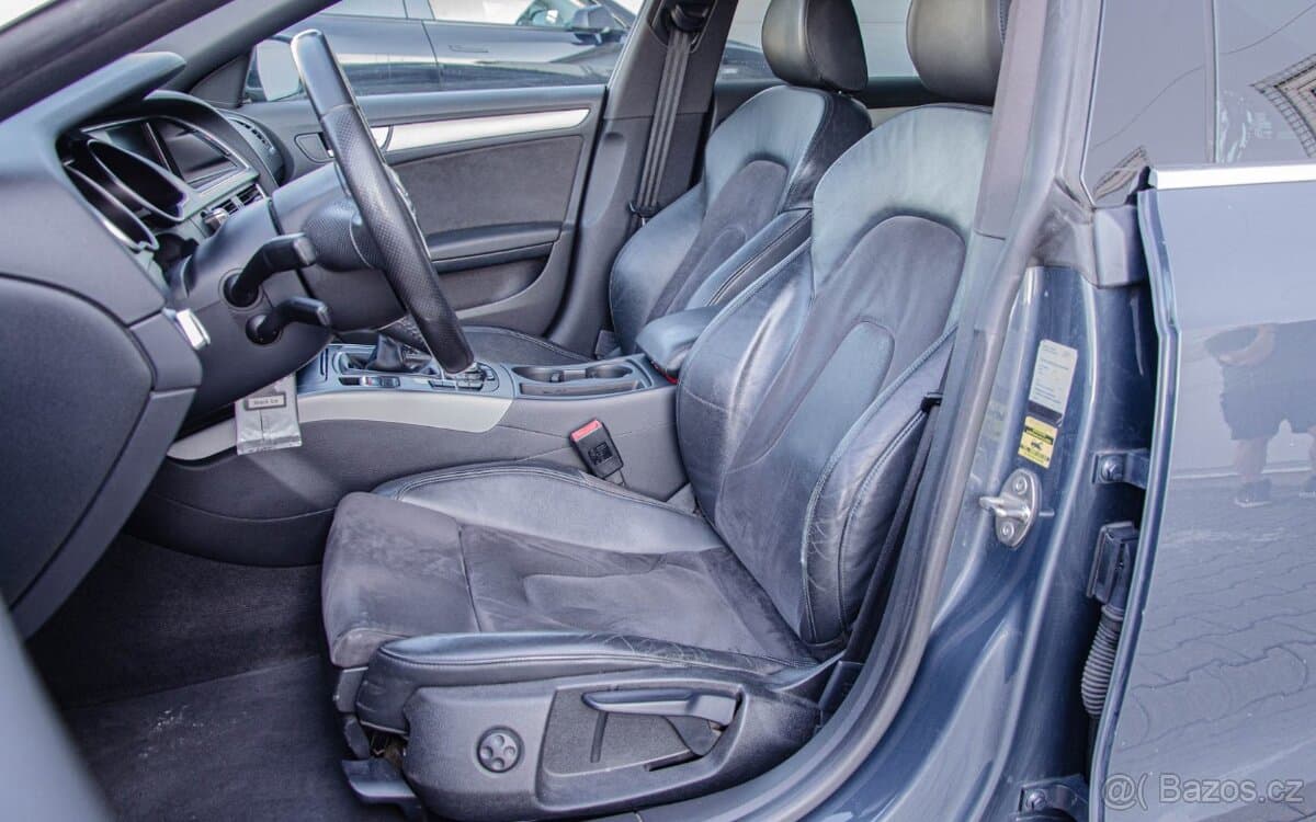 2010 Audi A5 - 11