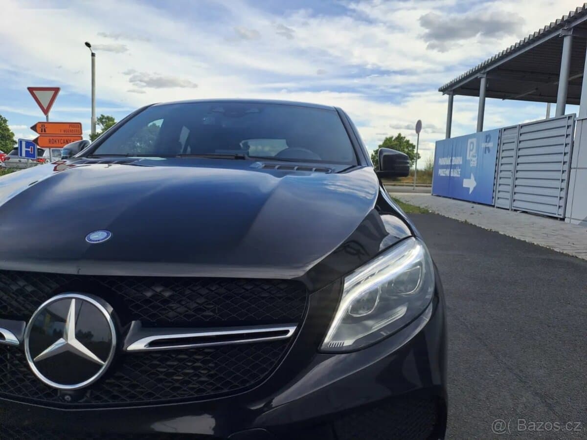 2017 Mercedes-Benz GLE - 11