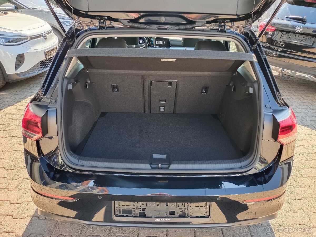 2023 Volkswagen GOLF - 11