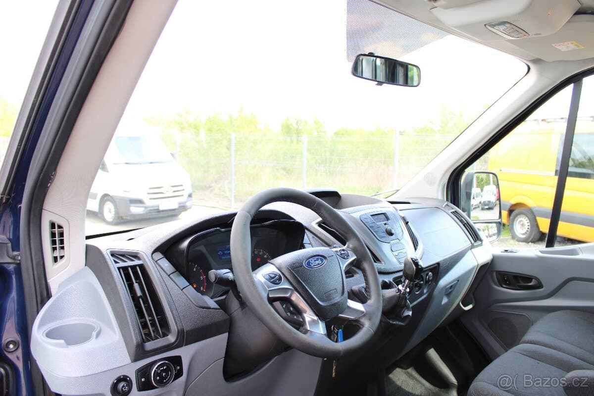 2015 Ford TRANSIT - 11
