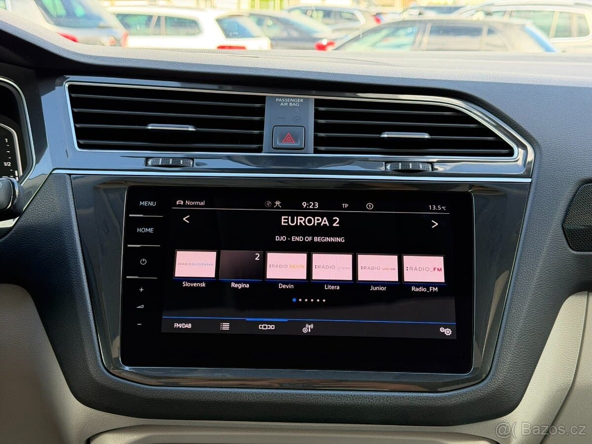 2020 Volkswagen TIGUAN - 11