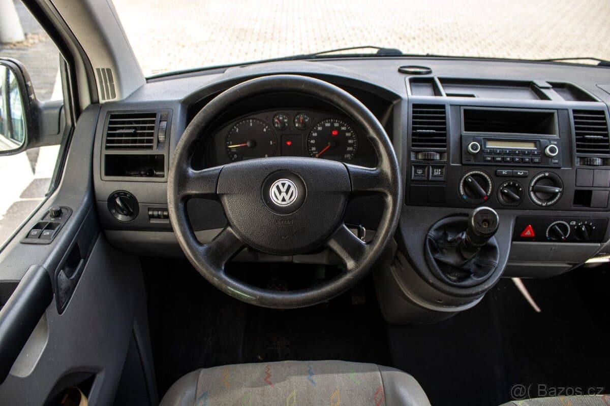 2009 Volkswagen TRANSPORTER - 11