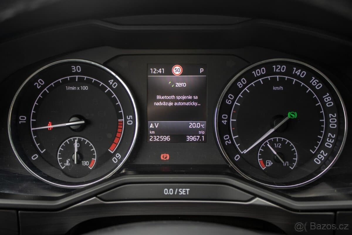 Škoda SUPERB - 11