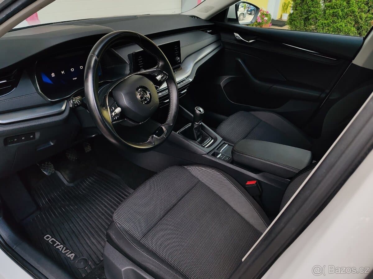 2021 Škoda OCTAVIA - 11