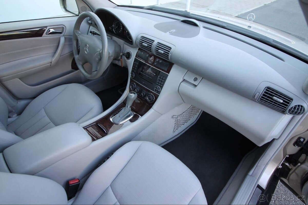 2004 Mercedes-Benz OSTATNÍ - 11