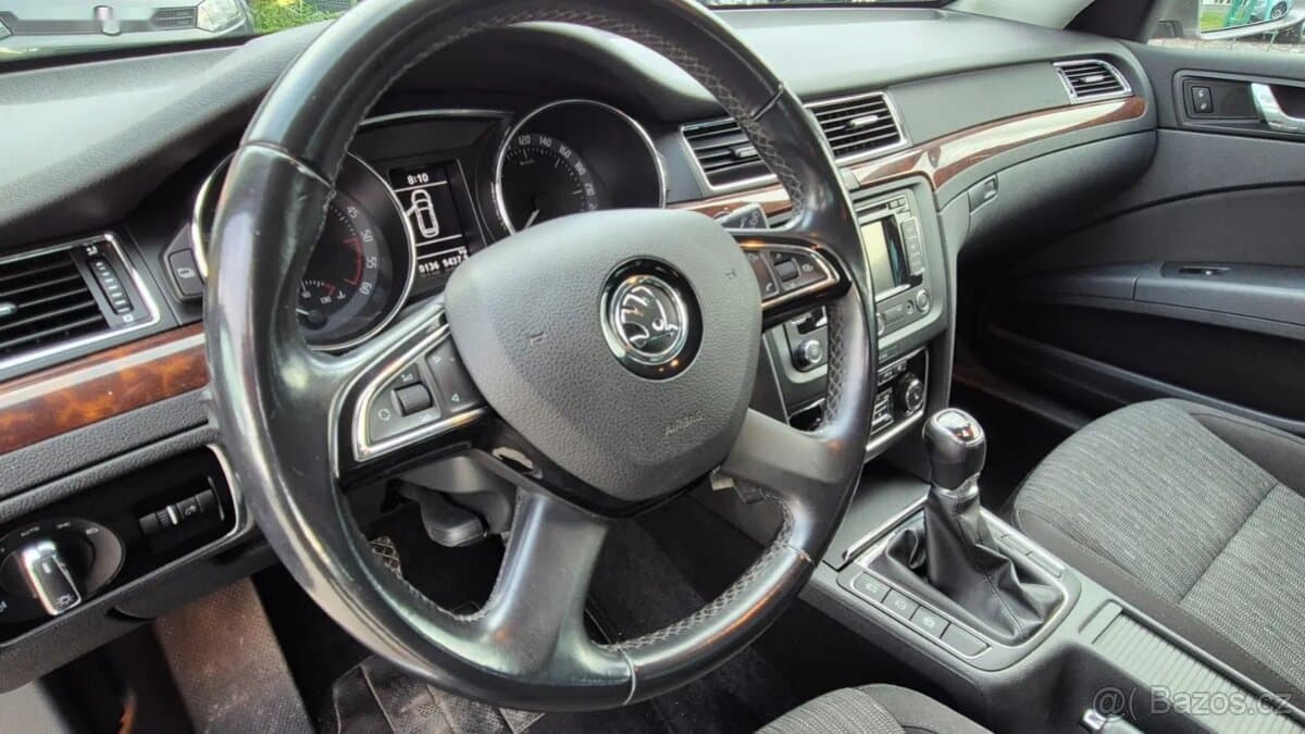2014 Škoda SUPERB - 11