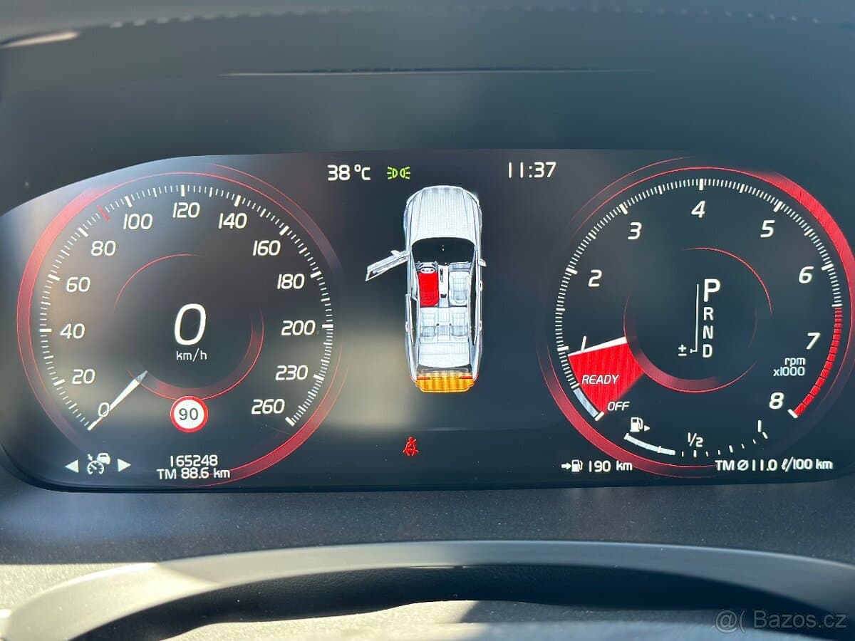 2017 Volvo S90 - 11