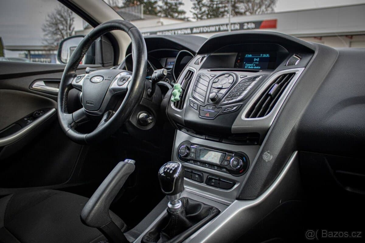2014 Ford FOCUS - 11