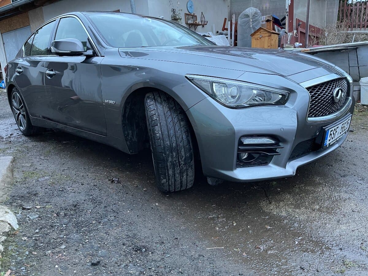 2016 Infiniti Q50 - 11