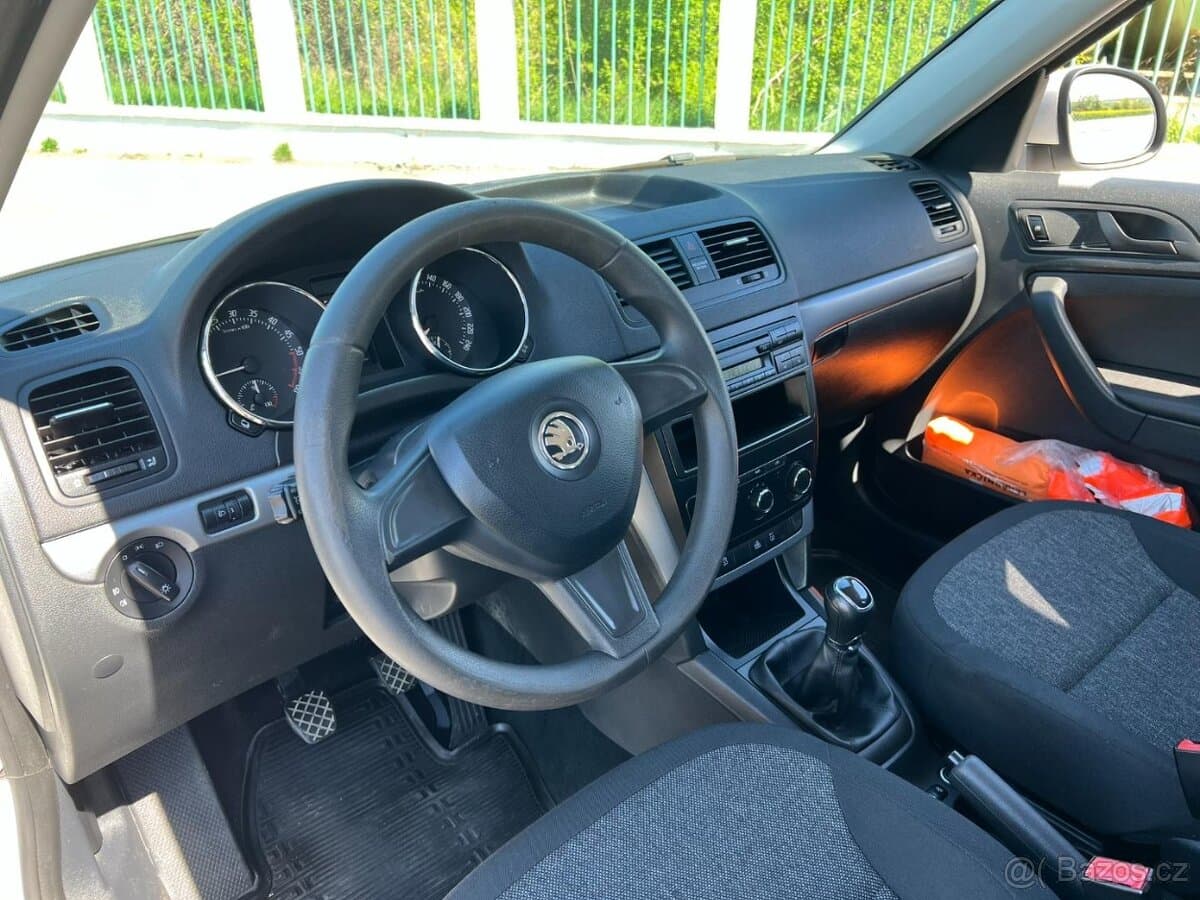 2015 Škoda YETI - 11