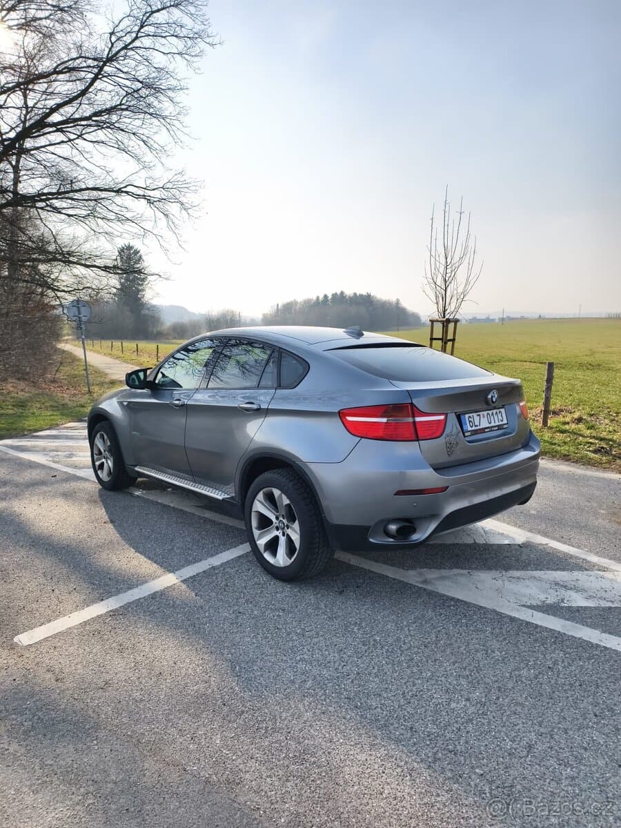 BMW X6 - 11