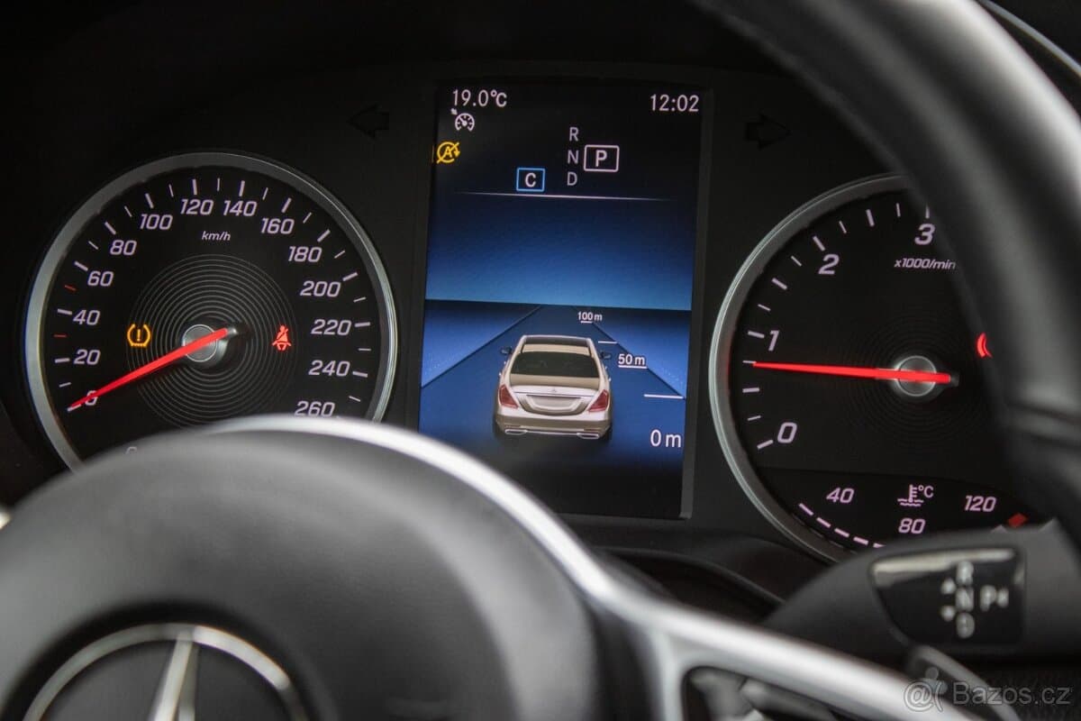 2022 Mercedes-Benz GL - 11