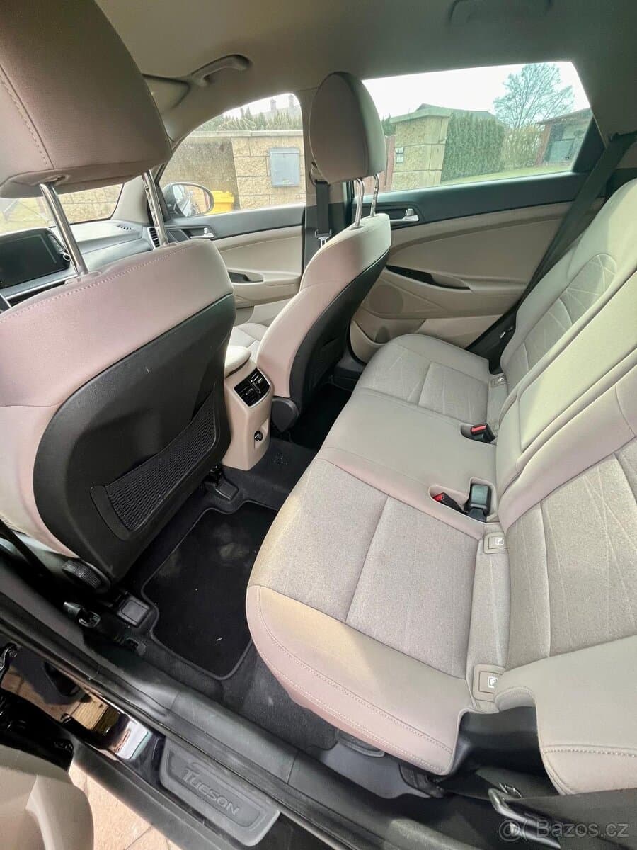 2018 Hyundai TUCSON - 11