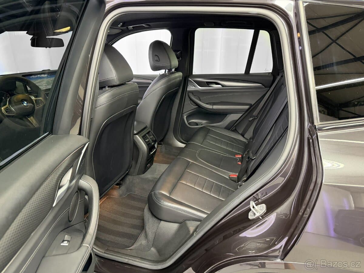 2022 BMW X3 - 11