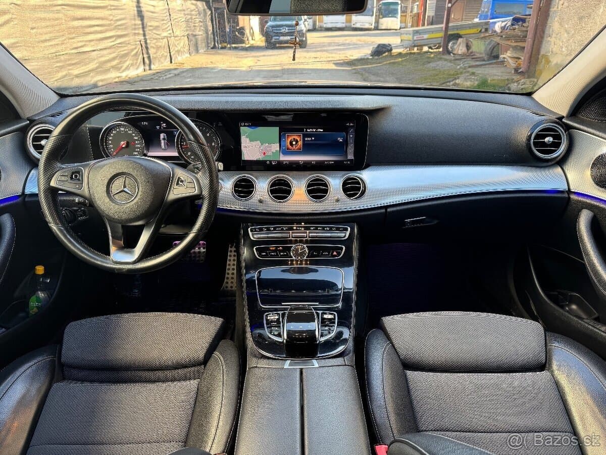 2019 Mercedes-Benz OSTATNÍ - 11