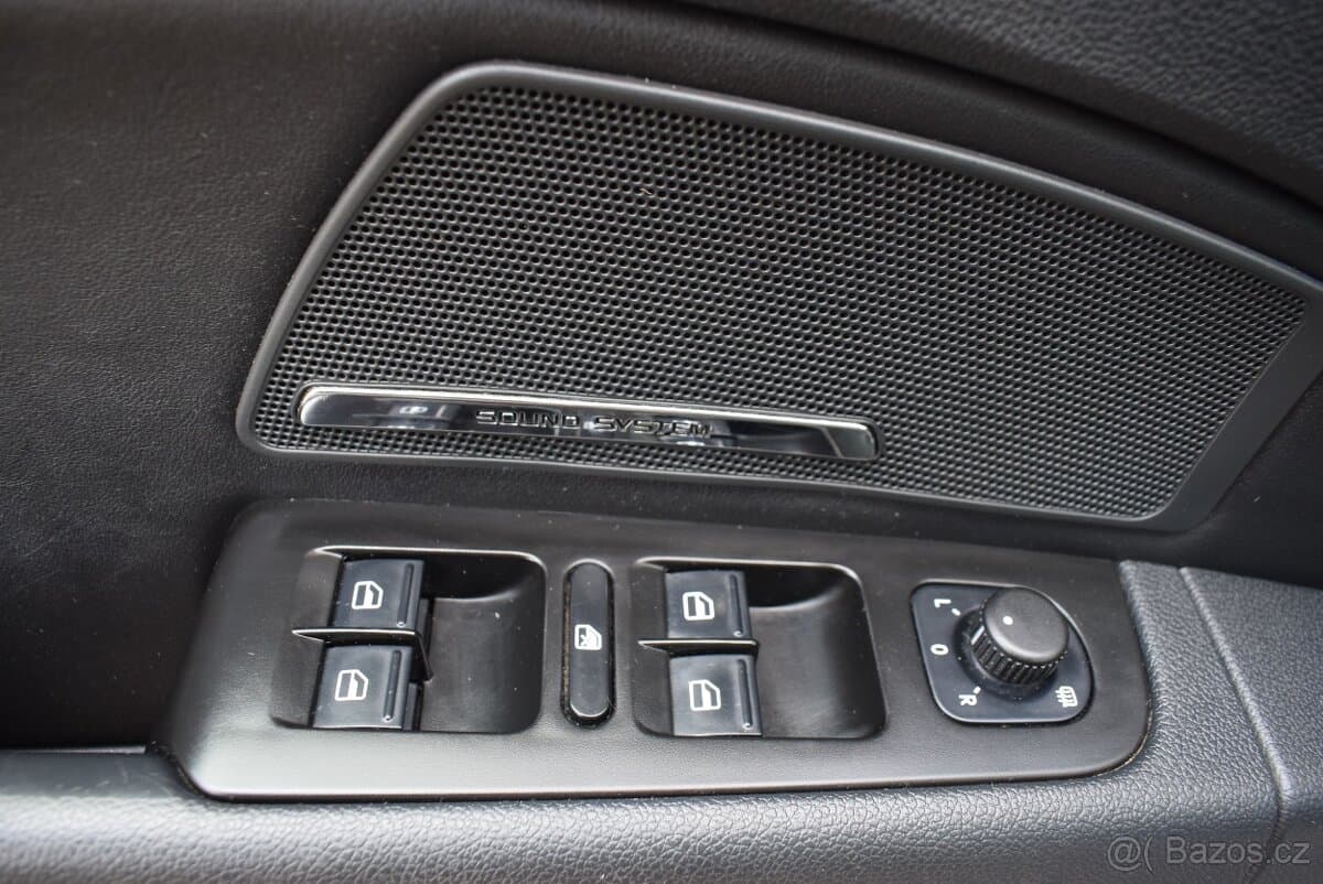 2011 Škoda SUPERB - 11