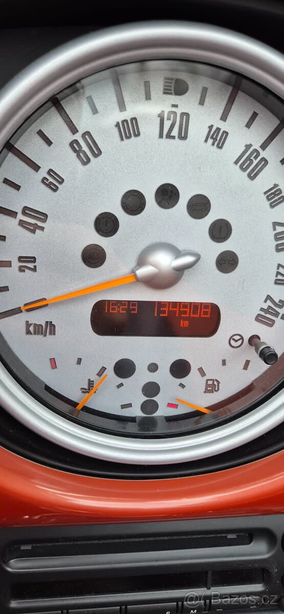 2005 Mini COOPER - 11