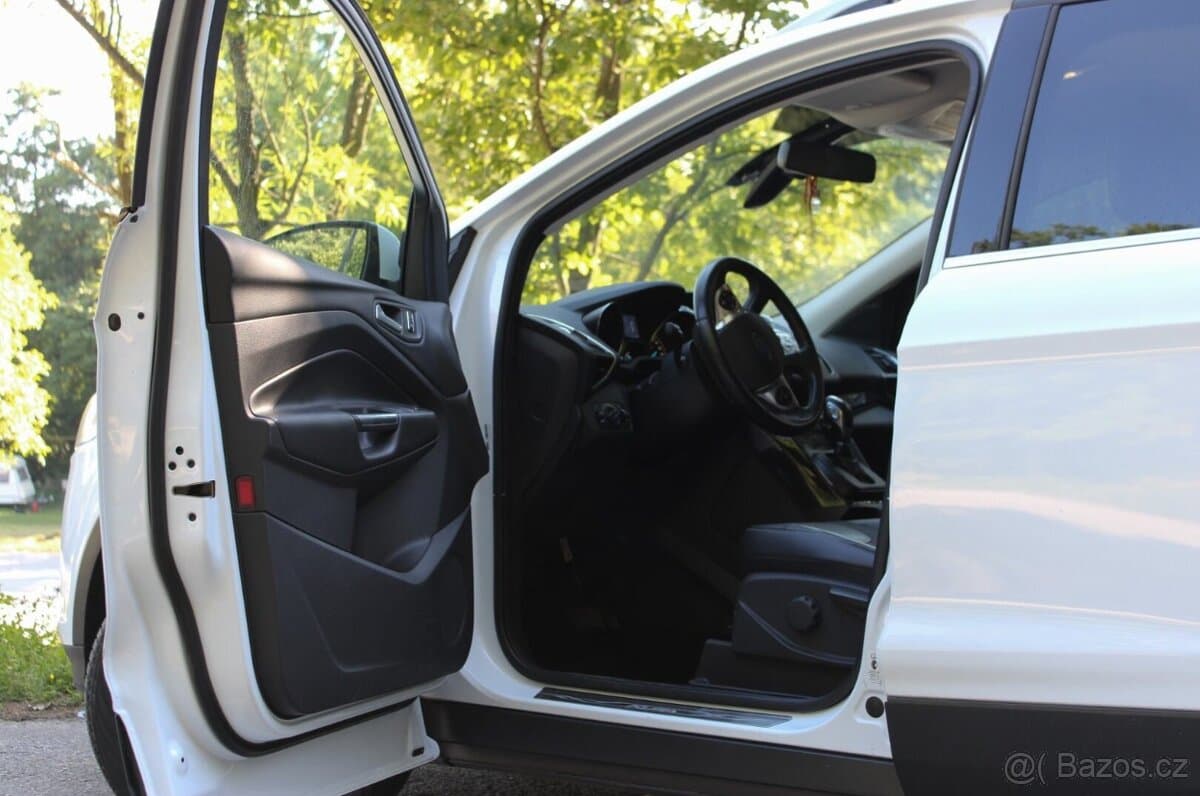 2014 Ford KUGA - 11