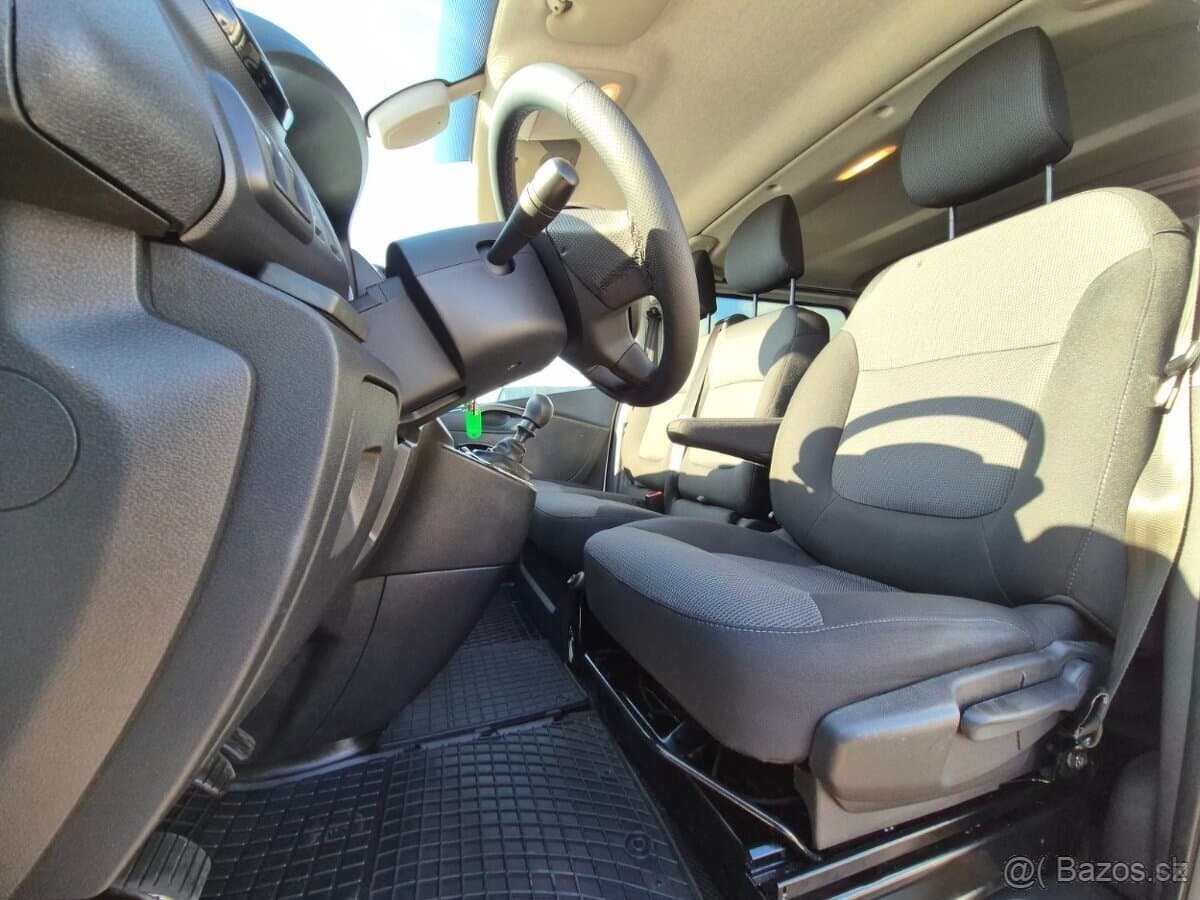 2018 Opel VIVARO - 11