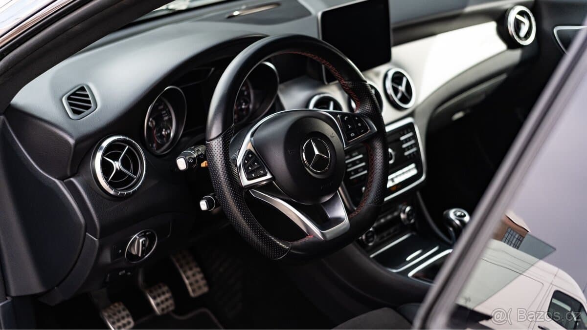 2017 Mercedes-Benz OSTATNÍ - 11