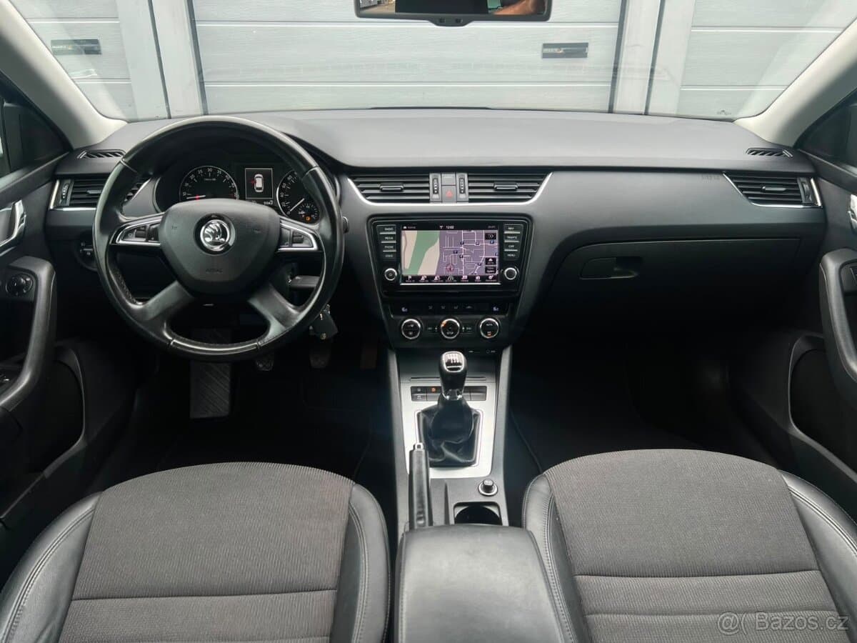 2015 Škoda OCTAVIA - 11