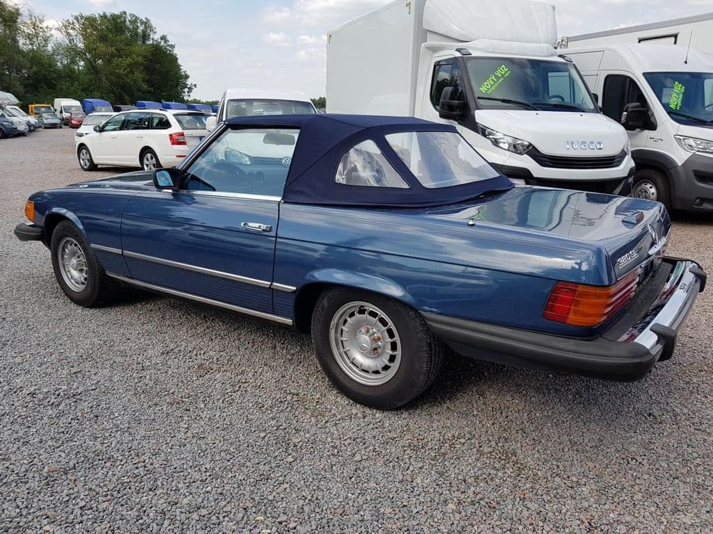 1982 Mercedes-Benz SL - 11