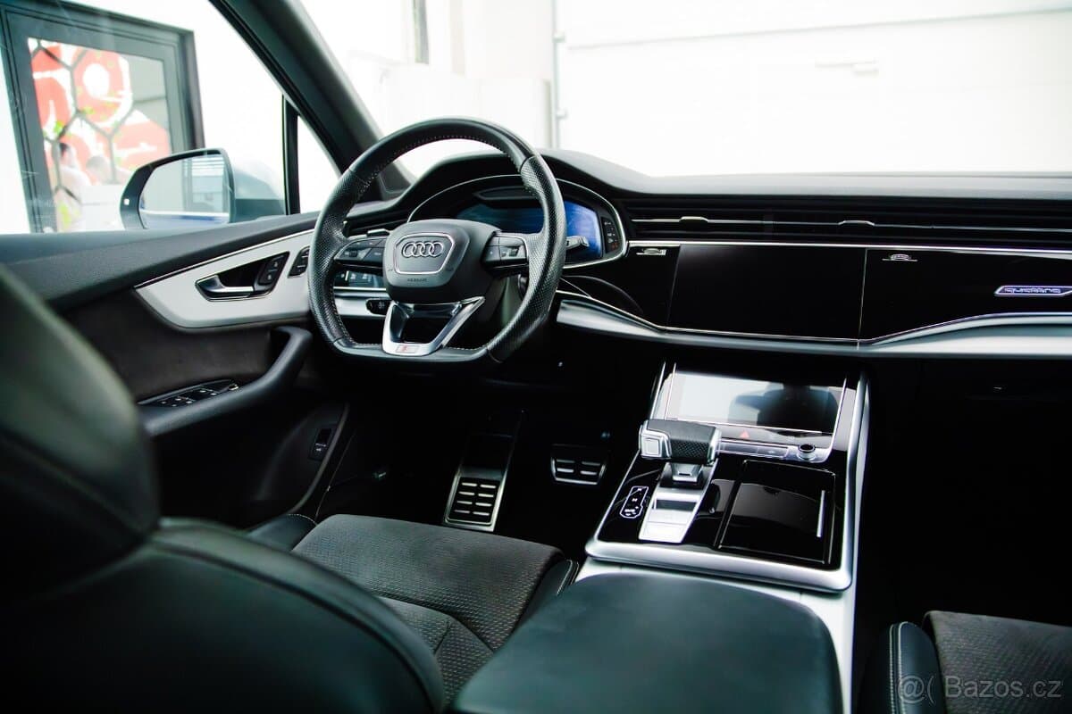 2020 Audi SQ7 - 11